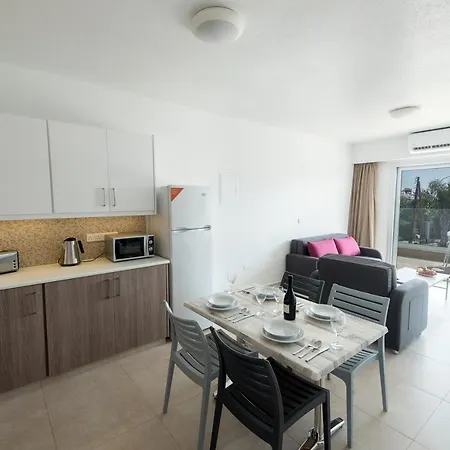 La Casa Di Napa Agia Napa